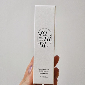 새상품[Vanini 바니니]비건 퍼퓸 핸드크림 30ml