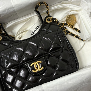 샤넬 시즌호보백 스몰 블랙 풀박