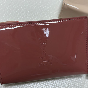 입생로랑 버건디 파우치 (새상품)