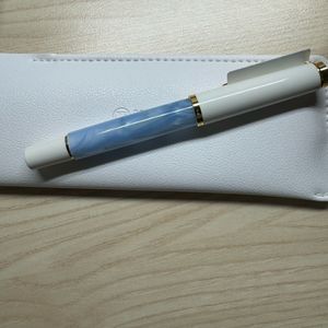 펠리칸 만년필 m200 파스텔블루 미사용 ef