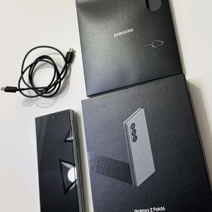 (풀박스) 갤럭시 Z폴드6 256기가 (자급제)