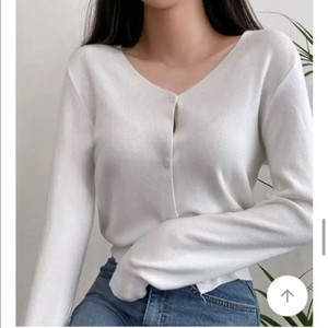 에이블리 크롭 가디건 화이트