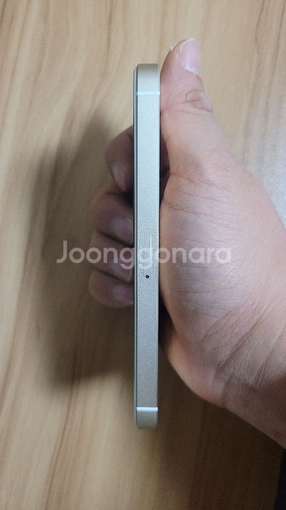 아이폰se1 골드 정품 배터리 100퍼센트--4