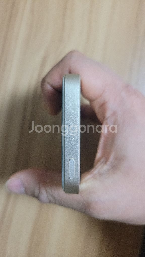 아이폰se1 골드 정품 배터리 100퍼센트--3