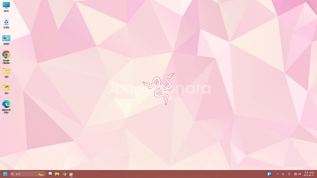 RGB 감성 어항PC 5800X + 1080Ti 고사양--3