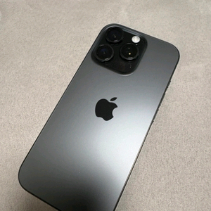 아이폰 16pro 블랙 티타늄 S급