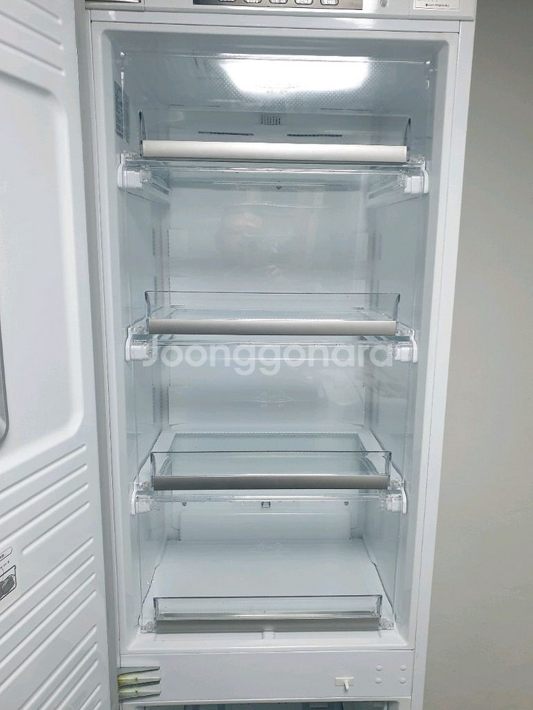 냉장고겸 김치냉장고--2