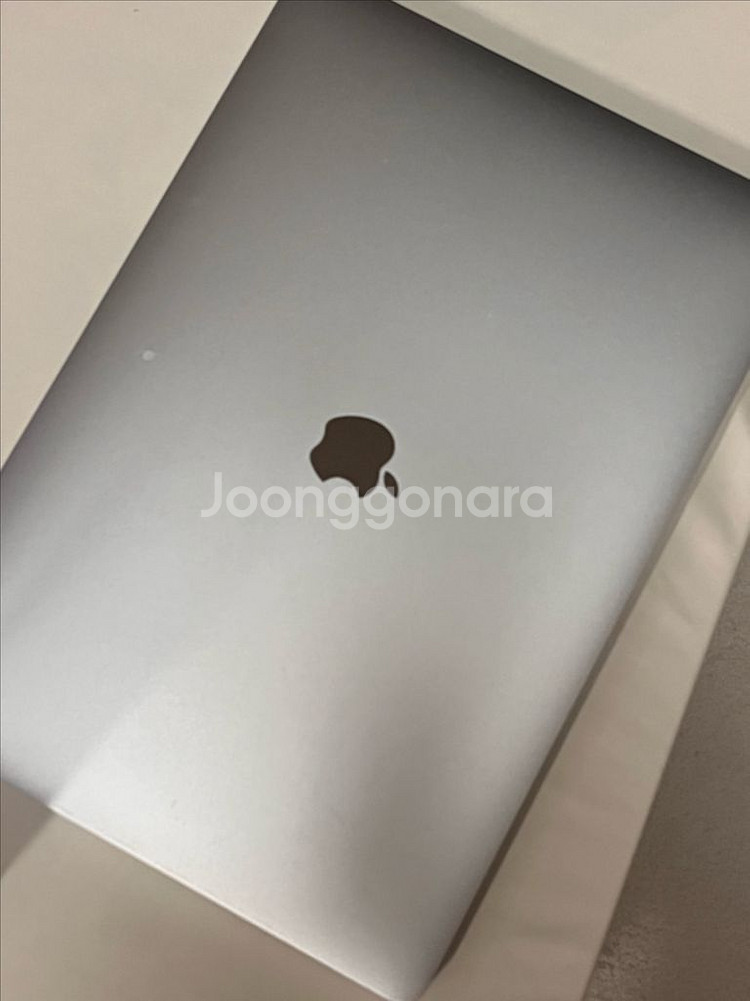 맥북 프로 15인치 2018 256GB--1