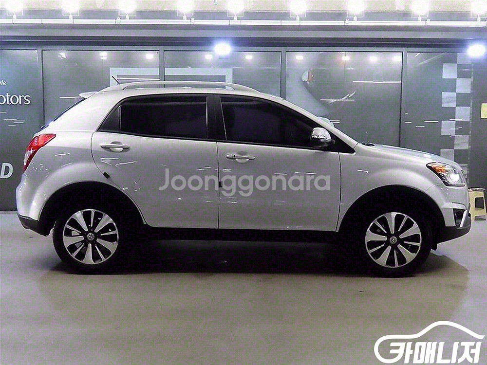 [KG모빌리티(쌍용) ]뉴코란도C 2WD 2.0 CVT--2
