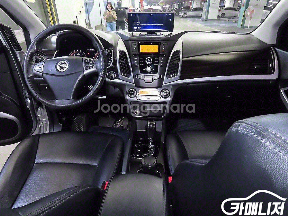 [KG모빌리티(쌍용) ]뉴코란도C 2WD 2.0 CVT--6