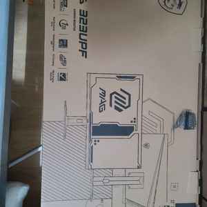 msi 323upf 4k 160hz 모니터 팝니다