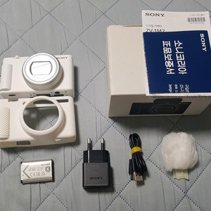 소니 미러리스 카메라 ZV-1M2