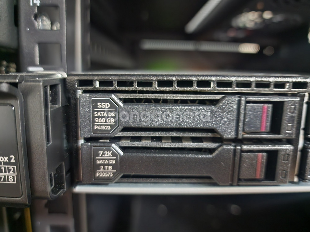 HPE ProLiant DL360 Gen10+ 서버--7