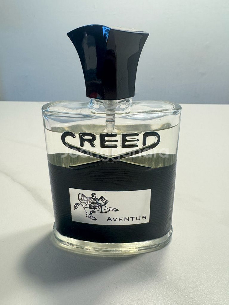 크리드 어벤투스 120ml 거의새거 판매합니다--0