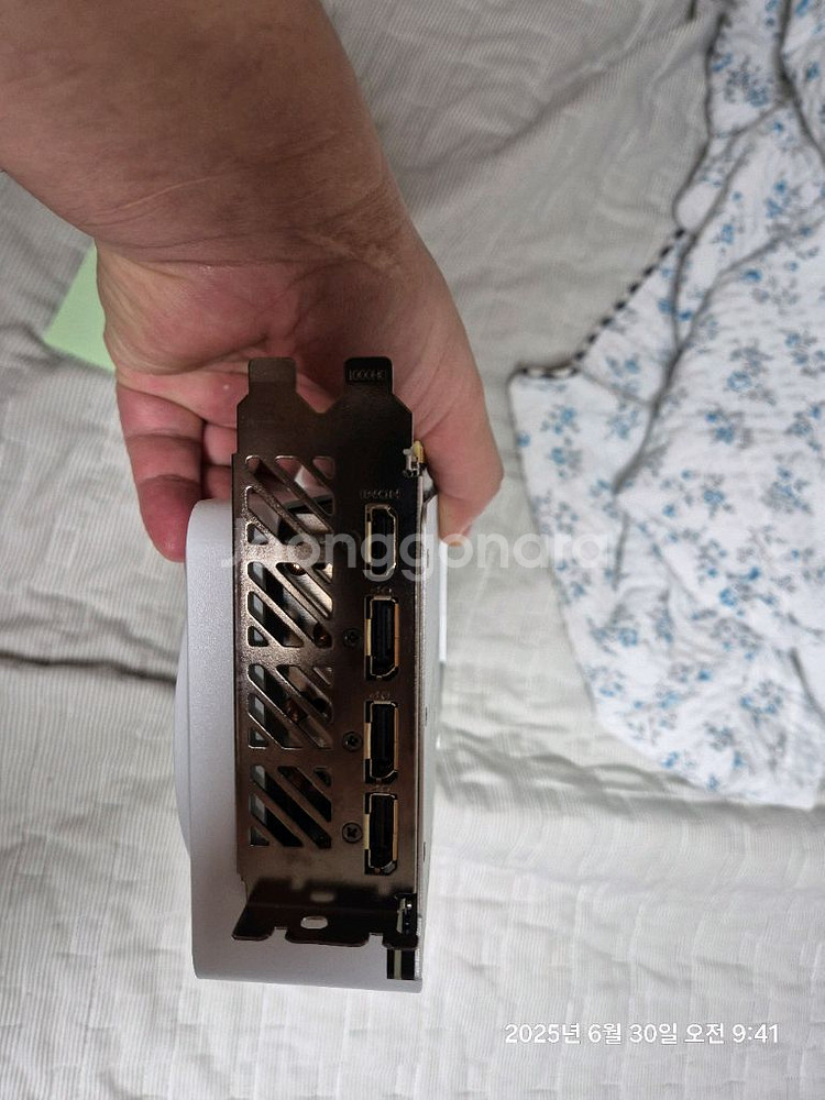 4070ti 에어로팝니다--5