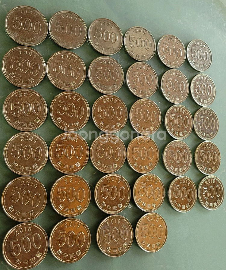 동전 사용제 500원 100원 줄세우기--0