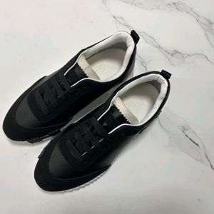 급급처해요. 바운싱 카프스킨 스웨이드 고트스킨&누아
