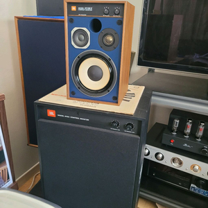 JBL 4312A