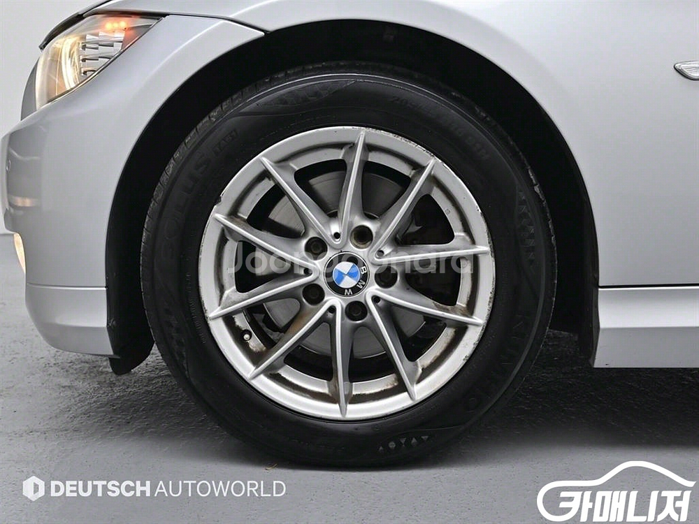 [BMW]3시리즈 (E90) 320d 세단 #최저가도전--6