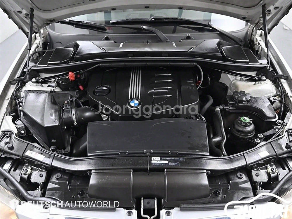 [BMW]3시리즈 (E90) 320d 세단 #최저가도전--9