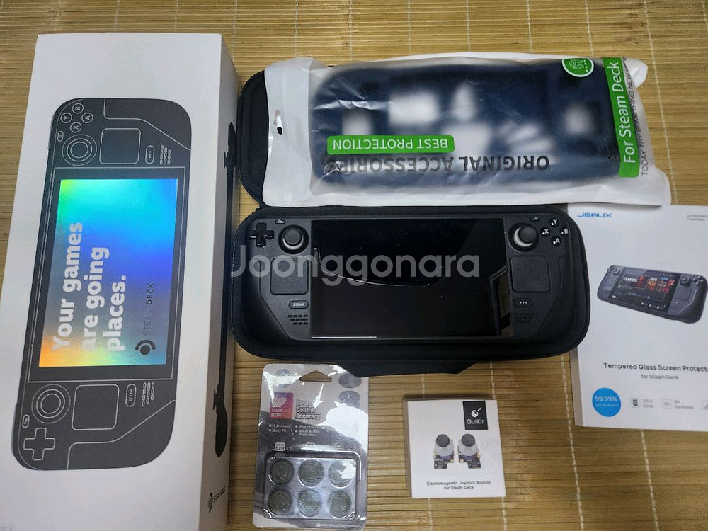 스팀덱 lcd 개선판 2tb 팝니다.--0