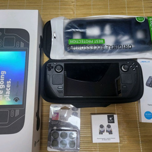 스팀덱 lcd 개선판 2tb 팝니다.