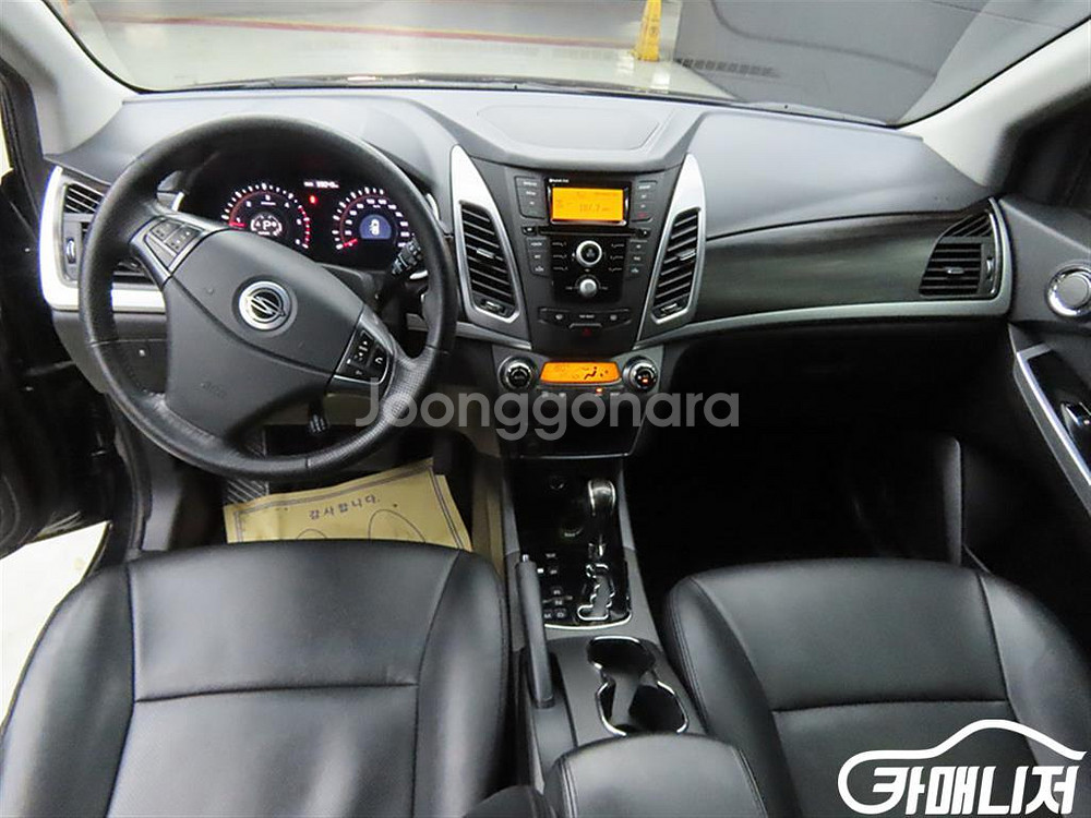 [KG모빌리티(쌍용) ]뉴코란도C 2WD 2.0 CVT--5