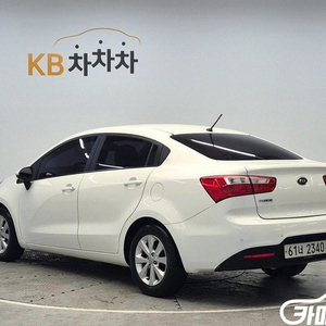 [기아]올뉴프라이드 4DR 1.6GDI 럭셔리 (5인승