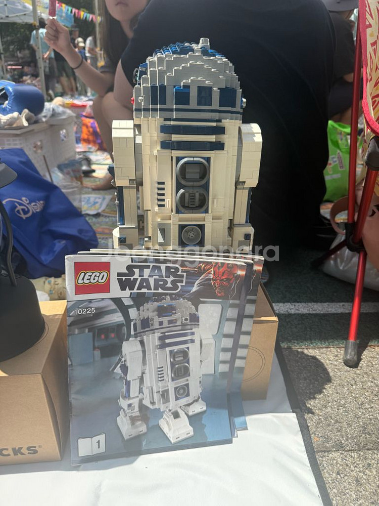 레고 스타워즈 R2-D2 10225 완성품--1
