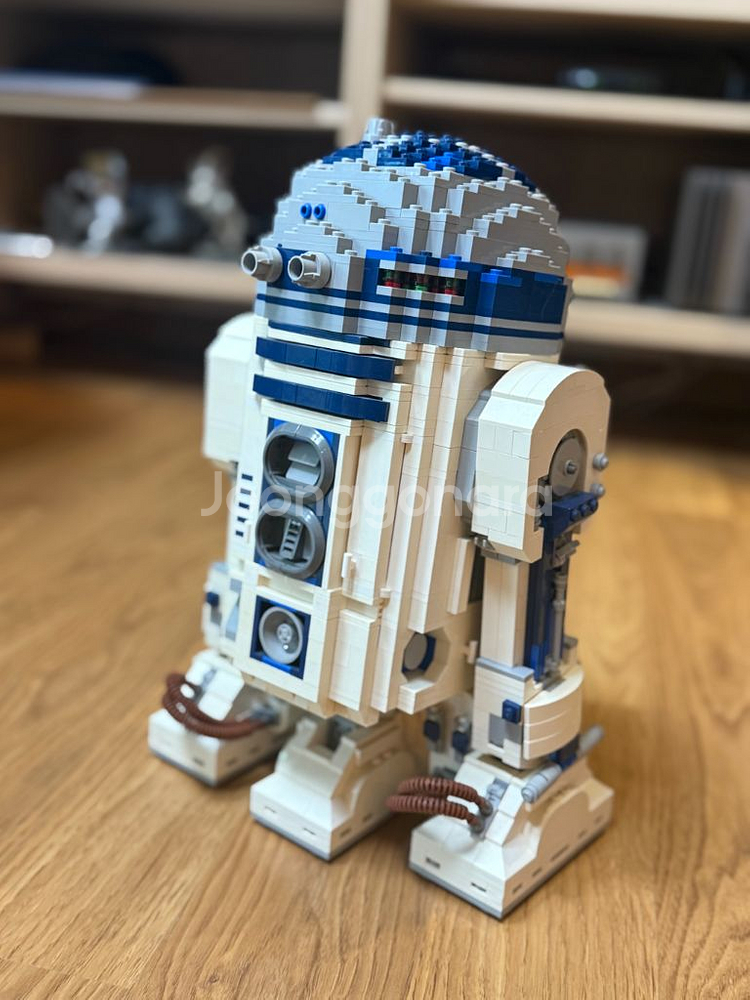 레고 스타워즈 R2-D2 10225 완성품--4