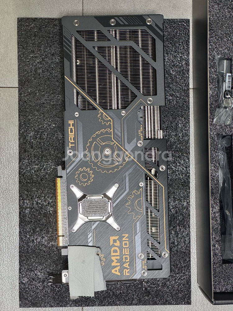 rx 9070 xt 타이치--1