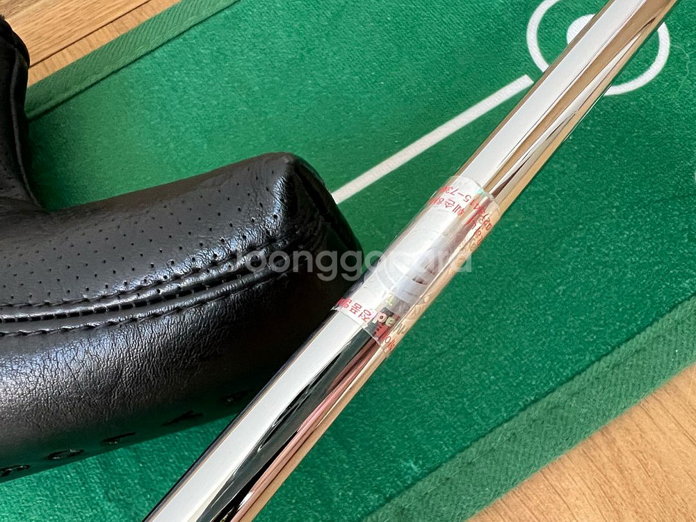 테일러메이드 TP 리저브 B29 퍼터입니다--3
