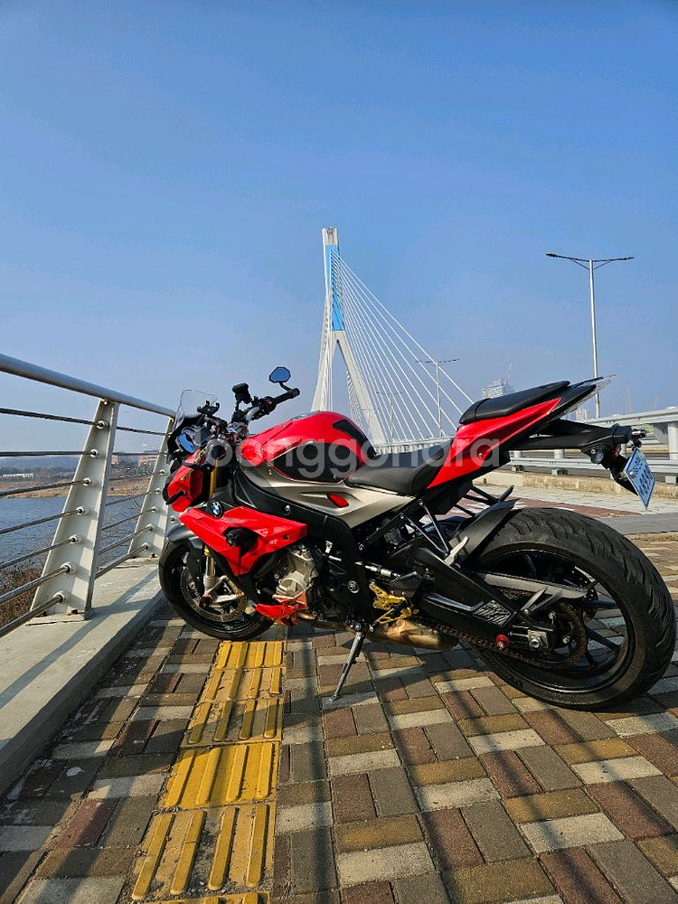 s1000r 16년 2만4천--2