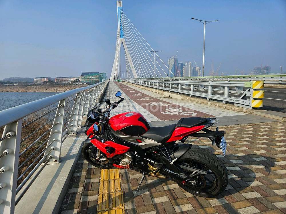 s1000r 16년 2만4천--7