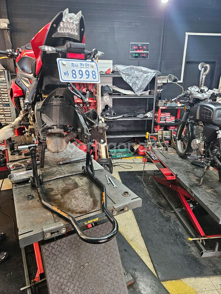 s1000r 16년 2만4천--3