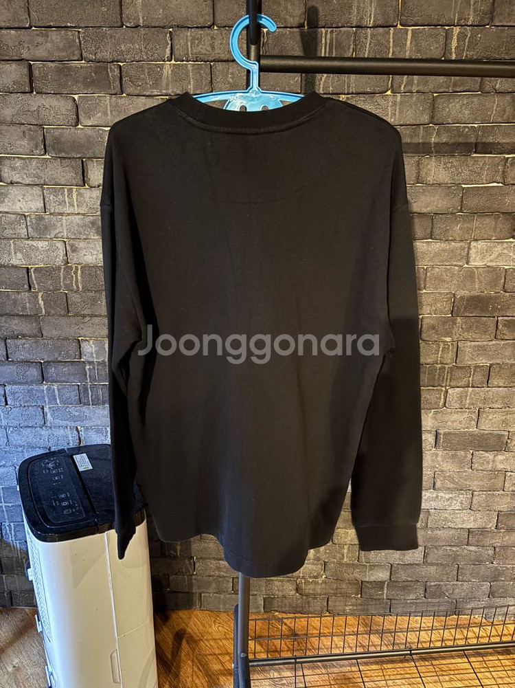 게스 남성 맨투맨 중고제품 싸게 판매(L)--1