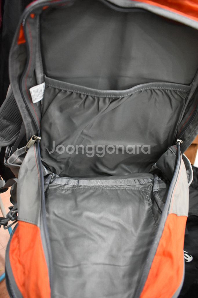 노스페이스 배낭<<25L>>--3