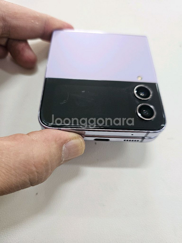 갤럭시 Z플립4 라벤더 무잔상--1