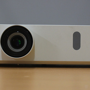 파나소닉 PT-VX400 4000안시 중고빔프로젝터