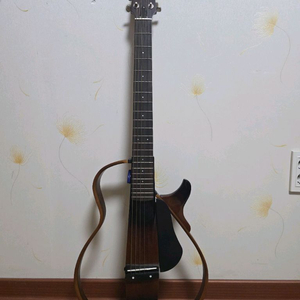 야마하 사일런트 SLG-200S 판매합니다.