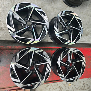 18인치 소나타 디엣지 순정휠 판매 이미지