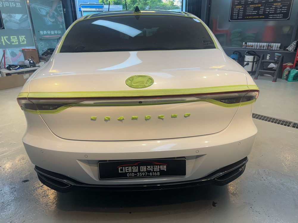 광택 + 유리막코팅 + 실내세차 +실외세차 최대할인!--2