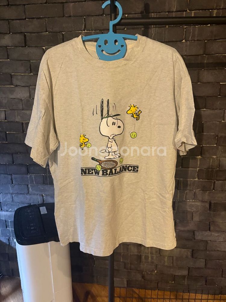 뉴발란스X스누피 남성반팔티 중고[XL]--0