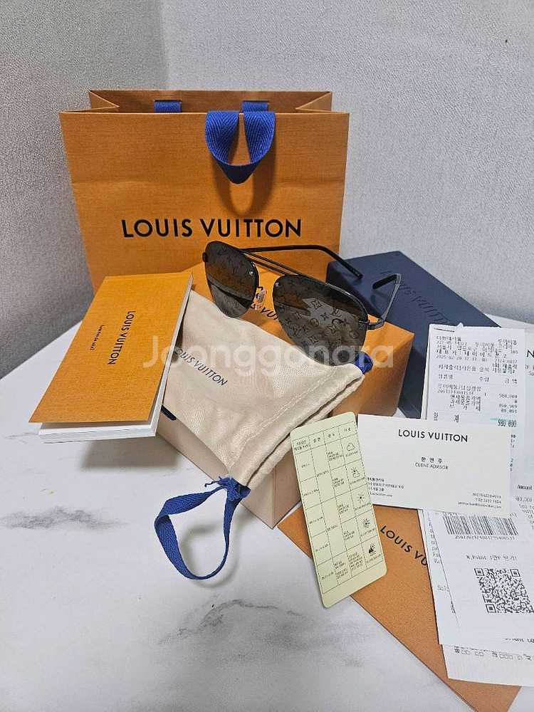 [새상품급] 루이비통 와이메아 선글라스--0