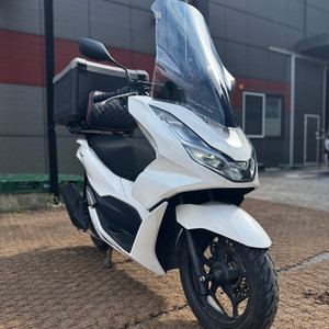 혼다 PCX125 ABS 22년형 5만Km 판매합니다.