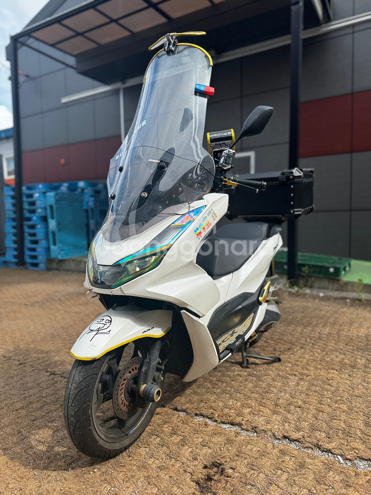 혼다 PCX125 ABS 22년식 6만Km 판매합니다.--1