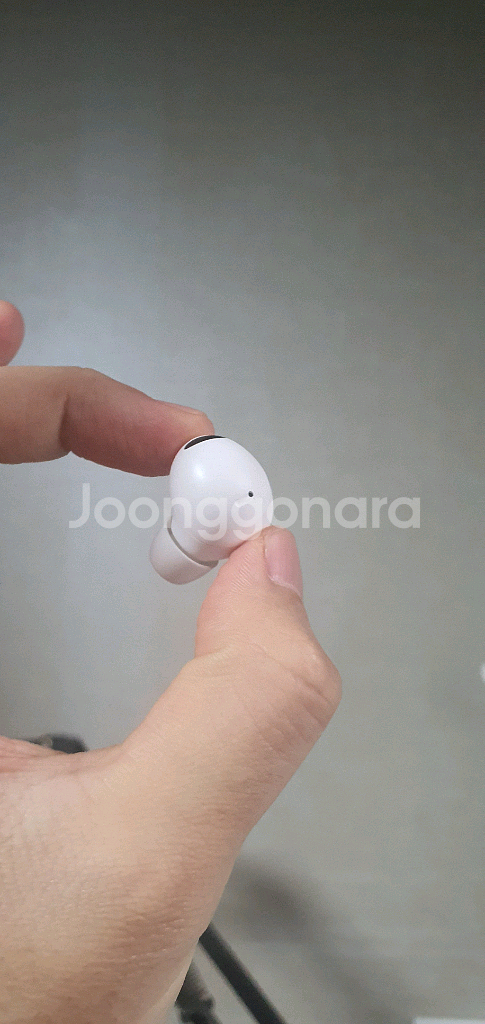 버즈 2 프로 화이트 왼쪽,오른쪽 유닛 판매합니다--1