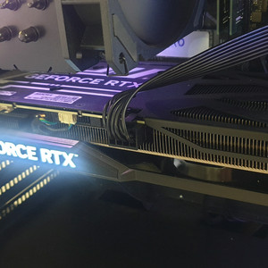 갤럭시 RTX 4060TI 그래픽카드 팝니다.