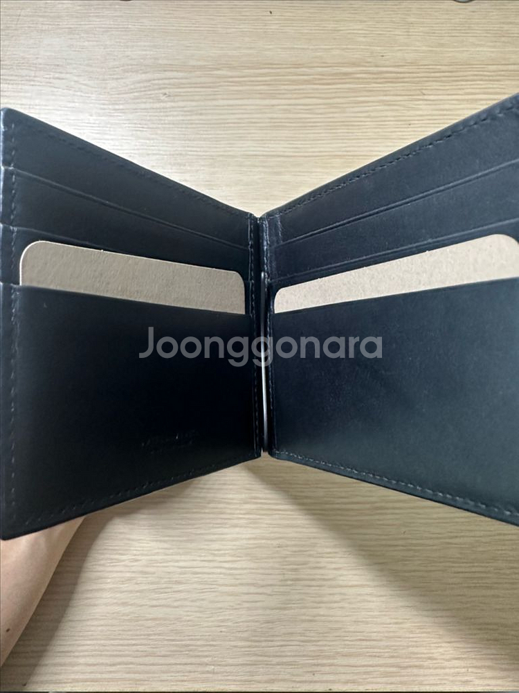 보테가 베네타 머니클립 블랙--2