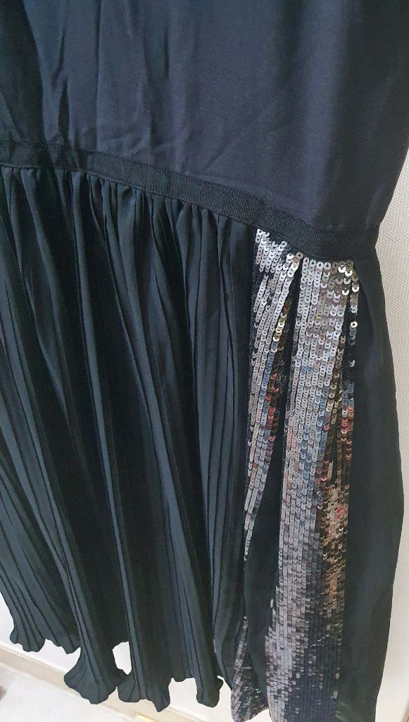 스페인에서 구매한 스팽클 원피스--1